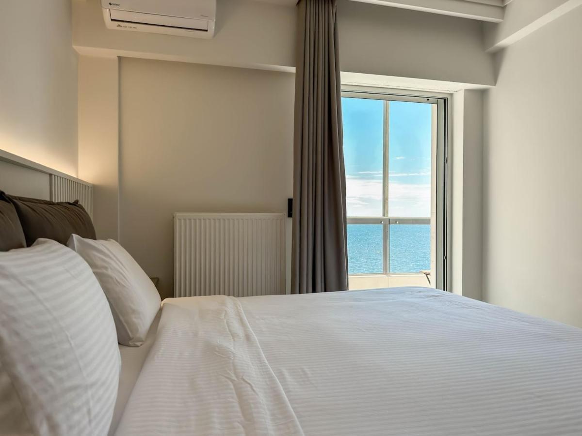 Luxury Sea View Retreat Apartment Tesalonika Bagian luar foto